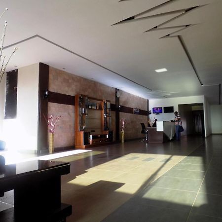 Freedom City Hotel Najjanankumbi Kamapala Kampala Kültér fotó