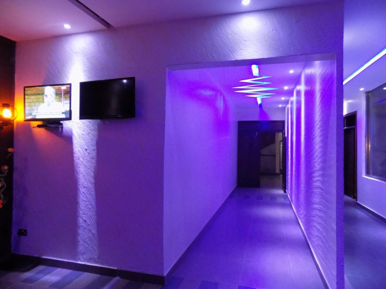 Freedom City Hotel Najjanankumbi Kamapala Kampala Kültér fotó
