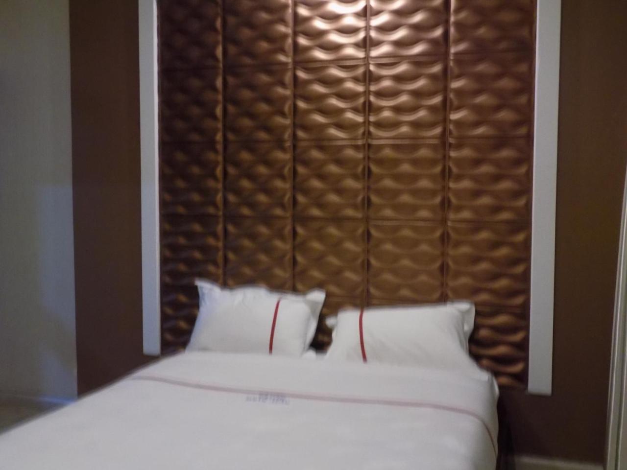 Freedom City Hotel Najjanankumbi Kamapala Kampala Kültér fotó