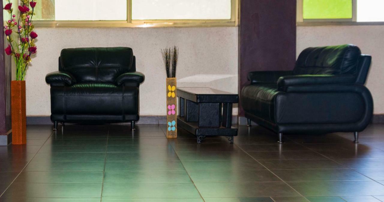 Freedom City Hotel Najjanankumbi Kamapala Kampala Kültér fotó