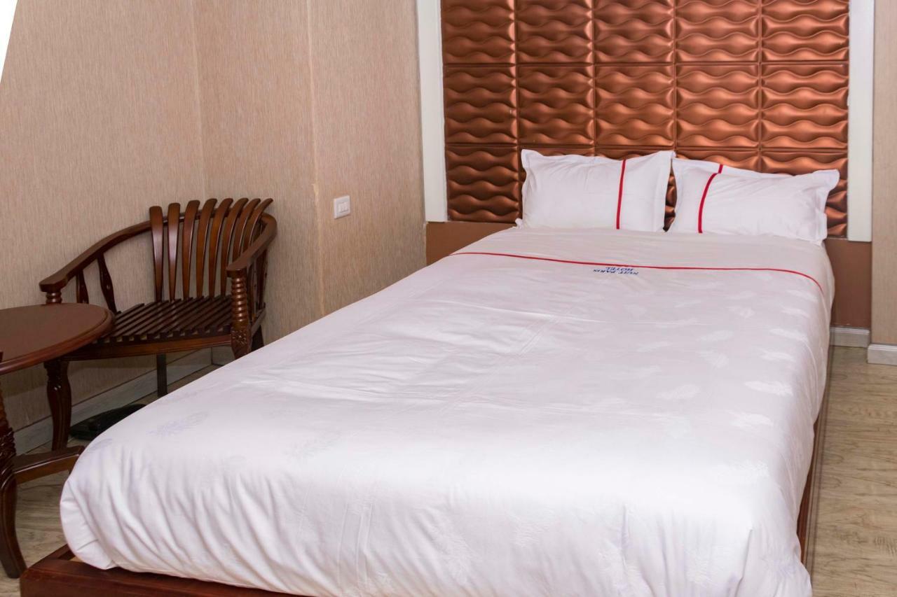 Freedom City Hotel Najjanankumbi Kamapala Kampala Kültér fotó